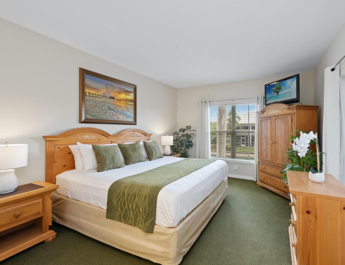 Lely Greenlinks Top Floor - On Golf Course, Minutes From Beaches, Downtown! North North Naples Extérieur photo