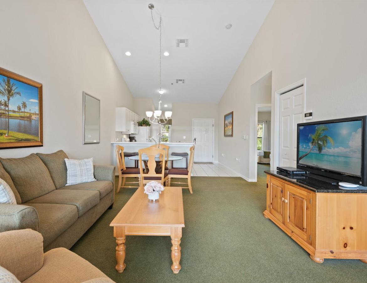 Lely Greenlinks Top Floor - On Golf Course, Minutes From Beaches, Downtown! North North Naples Extérieur photo